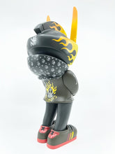 Load image into Gallery viewer, Quiccs 12&quot; Hellbots Mega TEQ63 (Kidrobot Exclusive)
