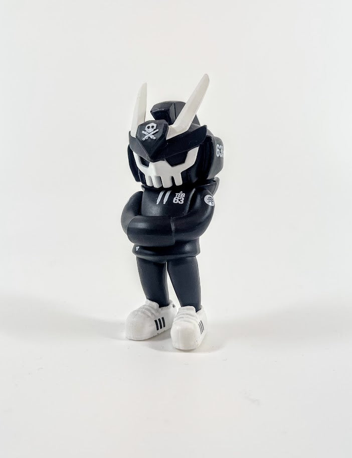 Black Core MicroTeq TEQ63 - Martian Toys by Quiccs 3