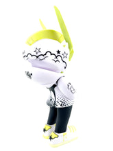 Load image into Gallery viewer, Mayumi TEQ63 - Martian Toys by Quiccs x Sket One 6&quot;
