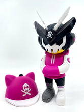 Load image into Gallery viewer, Abiru Pink TEQ63 - Martian Toys by Quiccs 6&quot;
