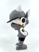 Load image into Gallery viewer, Abiru Grey TEQ63 - Martian Toys by Quiccs 6&quot;
