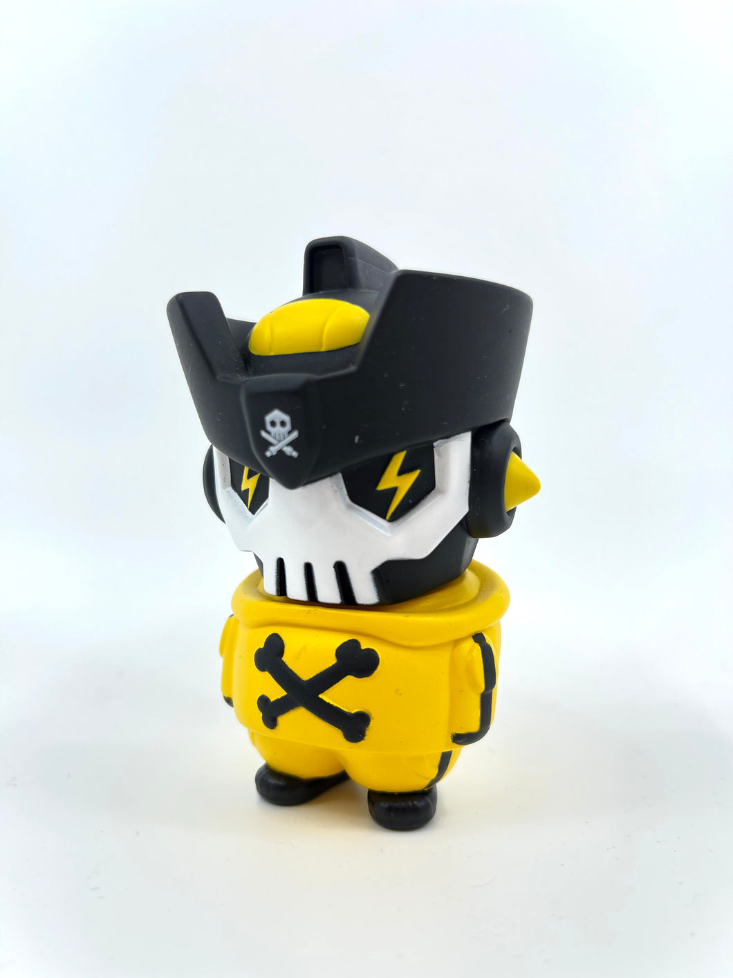 Bruce Lee Club Nano Zeta TEQ63 - Toy Station x Devil Toys by Quiccs 3