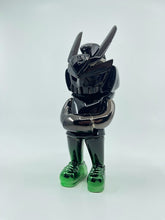 Load image into Gallery viewer, Emerald Obsidian Chrome TEQ63 - ECCC 2021 - Martian Toys by Quiccs 6&quot;
