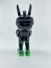Load image into Gallery viewer, Emerald Obsidian Chrome TEQ63 - ECCC 2021 - Martian Toys by Quiccs 6&quot;
