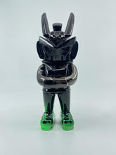 Load image into Gallery viewer, Emerald Obsidian Chrome TEQ63 - ECCC 2021 - Martian Toys by Quiccs 6&quot;
