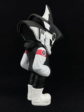 Load image into Gallery viewer, Quiccs Sharko &amp; Remi (Fortress Black)
