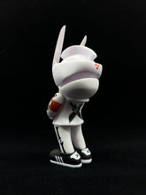 Load image into Gallery viewer, Double Ghost Complex TEQ63 - Martian Toys by Quiccs 6&quot;
