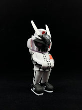 Load image into Gallery viewer, Double Ghost Complex TEQ63 - Martian Toys by Quiccs 6&quot;
