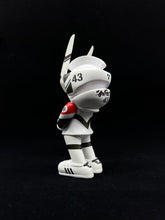 Load image into Gallery viewer, White Fortress TEQ63 NYCC 2018 - Martian Toys by Quiccs 6&quot;
